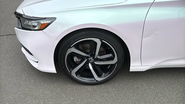 Used 2018 Honda Accord Sport image 8