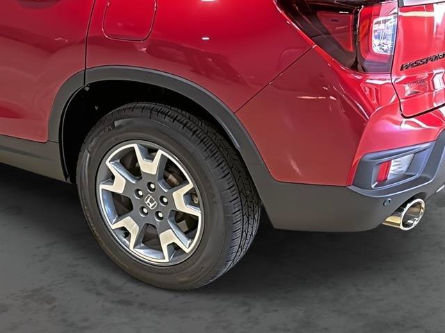 Used 2023 Honda Passport TrailSport image 11