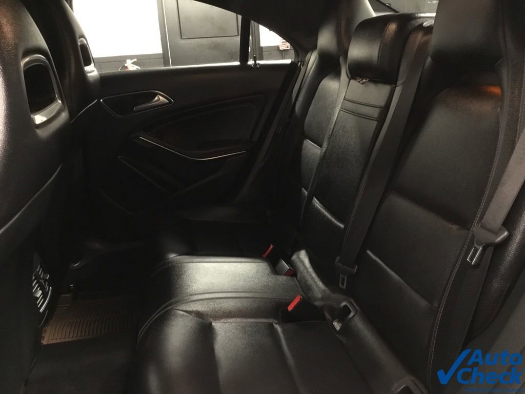 Used 2019 Mercedes-Benz CLA 250 4MATIC image 30