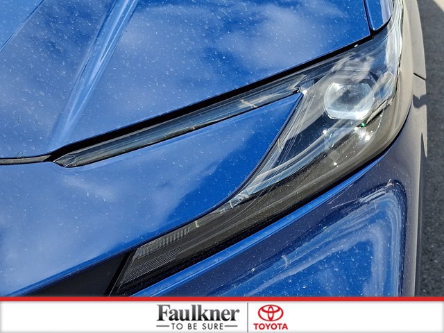 Certified 2025 Toyota Camry SE FWD image 9