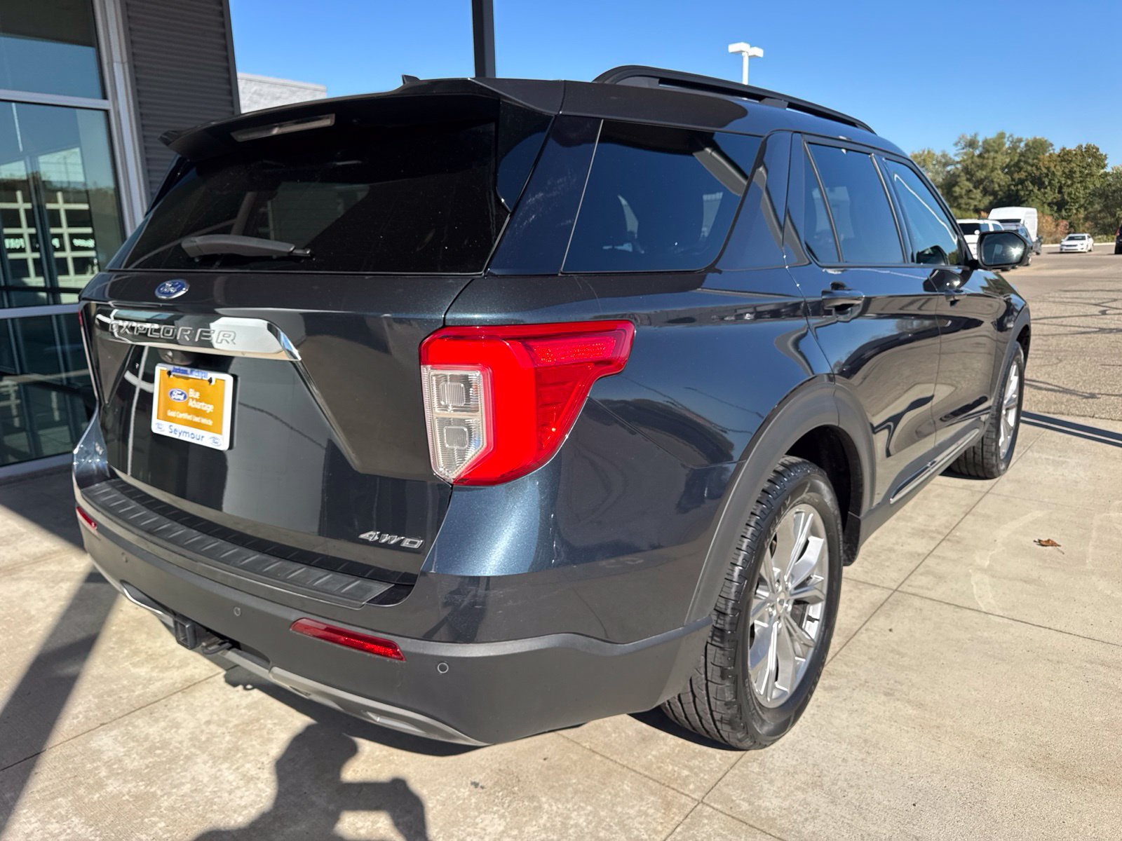 Certified 2023 Ford Explorer XLT w/ Equipment Group 202A AWD/4WD image 8