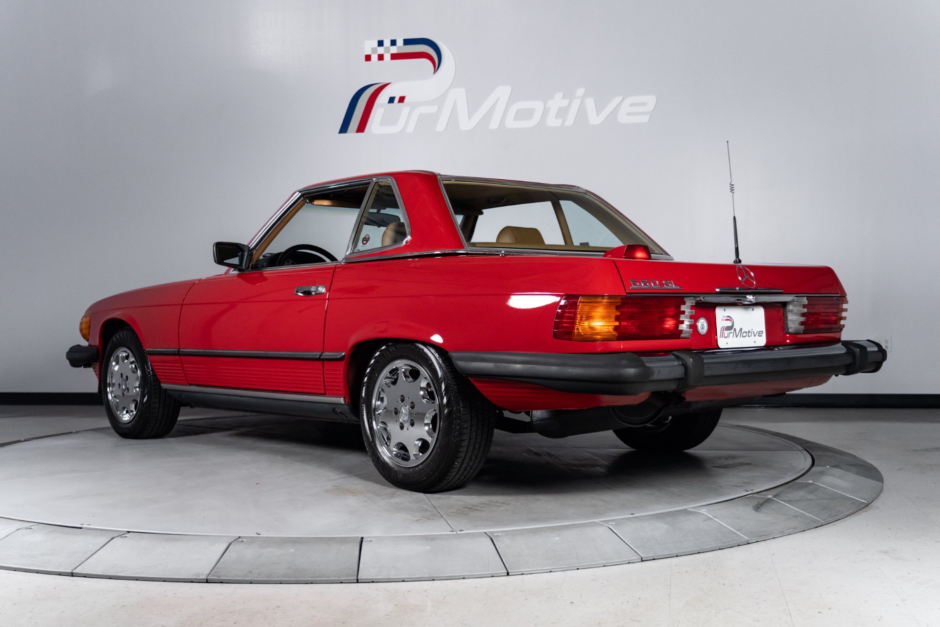 Used 1987 Mercedes-Benz 560 SL image 5