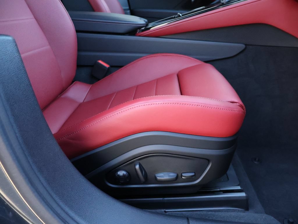 Certified 2025 Porsche Panamera GTS AWD/4WD image 13