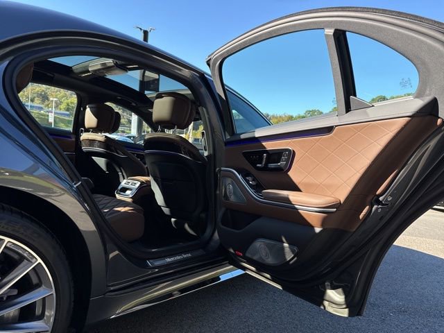 New 2026 Mercedes-Benz S 580 4MATIC Sedan image 25