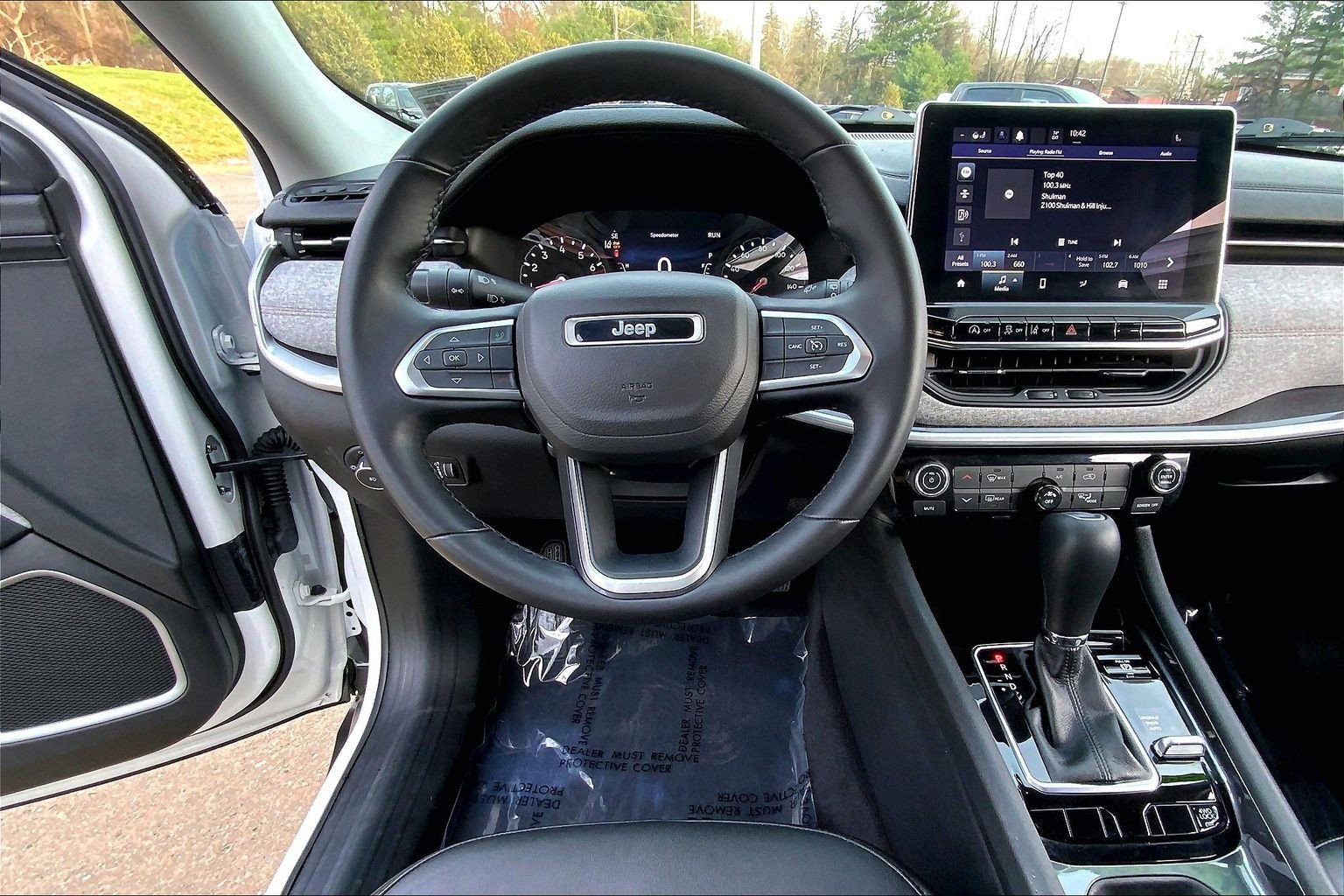 Certified 2022 Jeep Compass Latitude AWD/4WD image 5