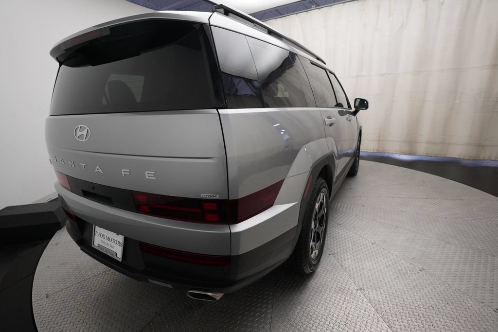 Used 2026 Hyundai Santa Fe SEL AWD/4WD image 13
