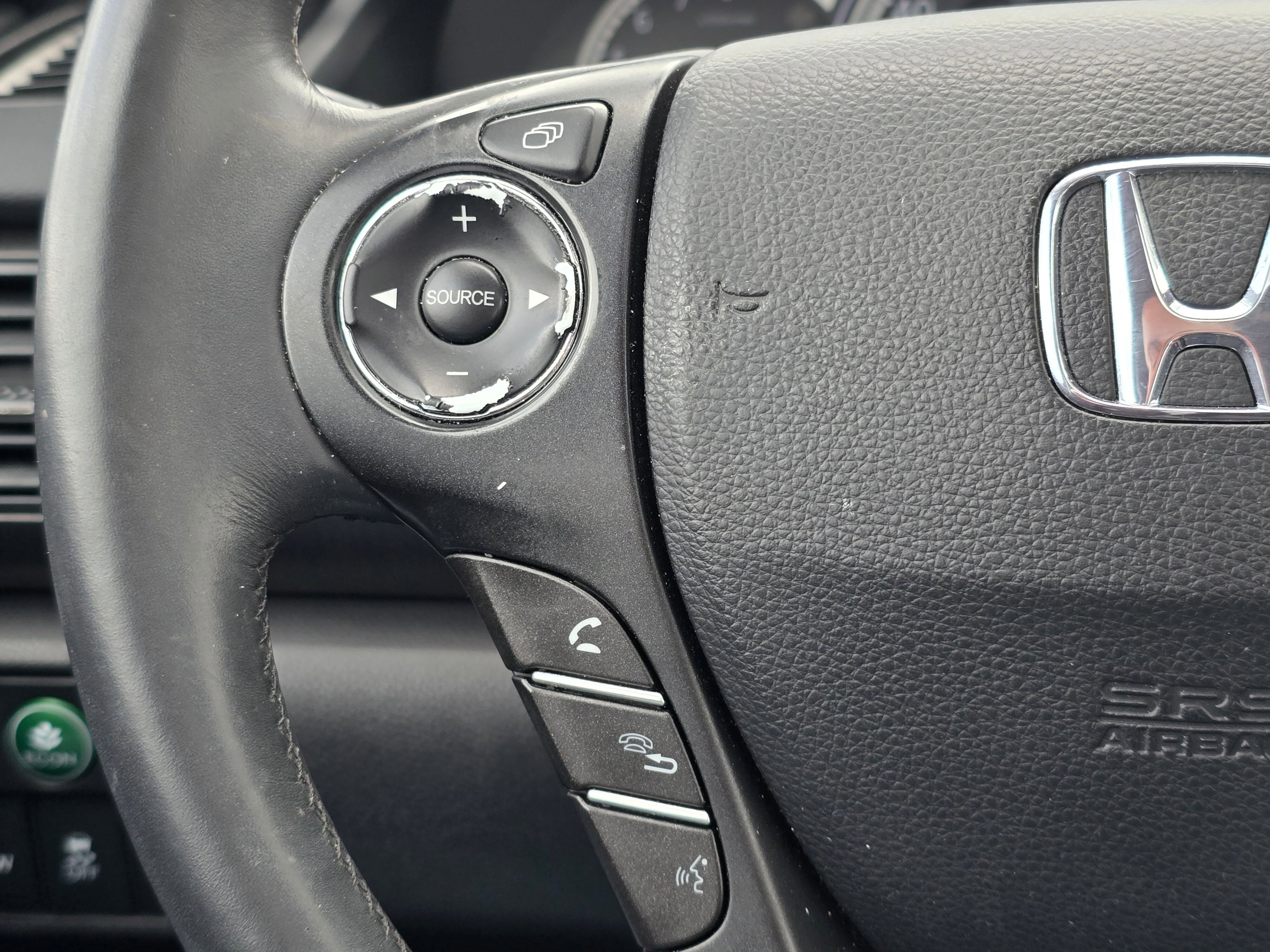 Used 2015 Honda Accord EX-L image 31