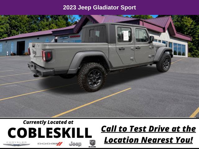 Used 2023 Jeep Gladiator Sport w/ Trailer Tow Package AWD/4WD image 5
