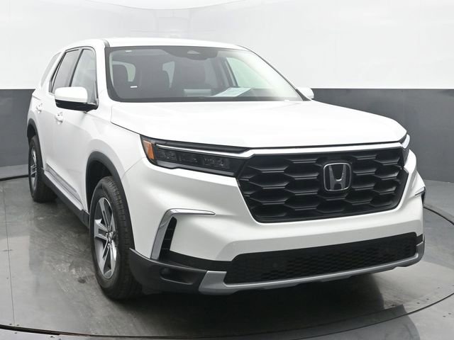 Used 2025 Honda Pilot EX-L image 8