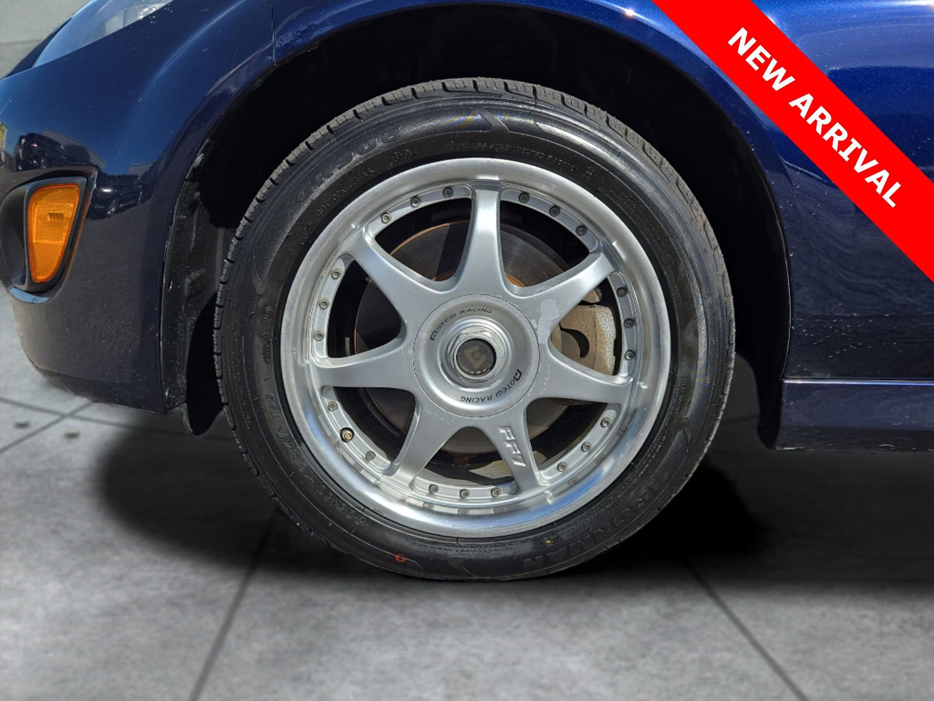 Used 2012 MAZDA MX-5 Miata Touring w/ Suspension Pkg image 32