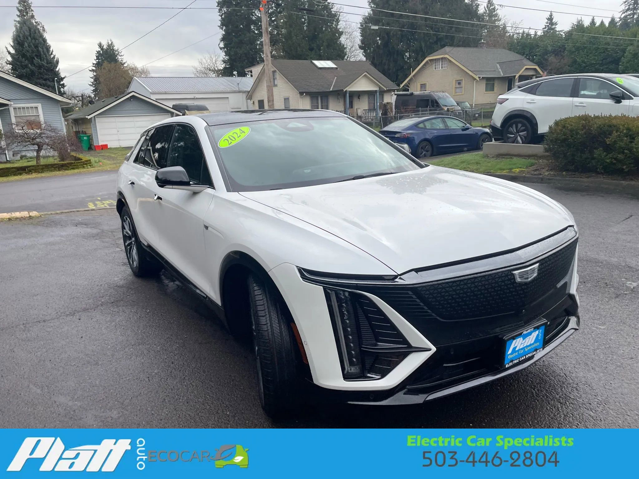 Used 2024 Cadillac Lyriq Sport image 16