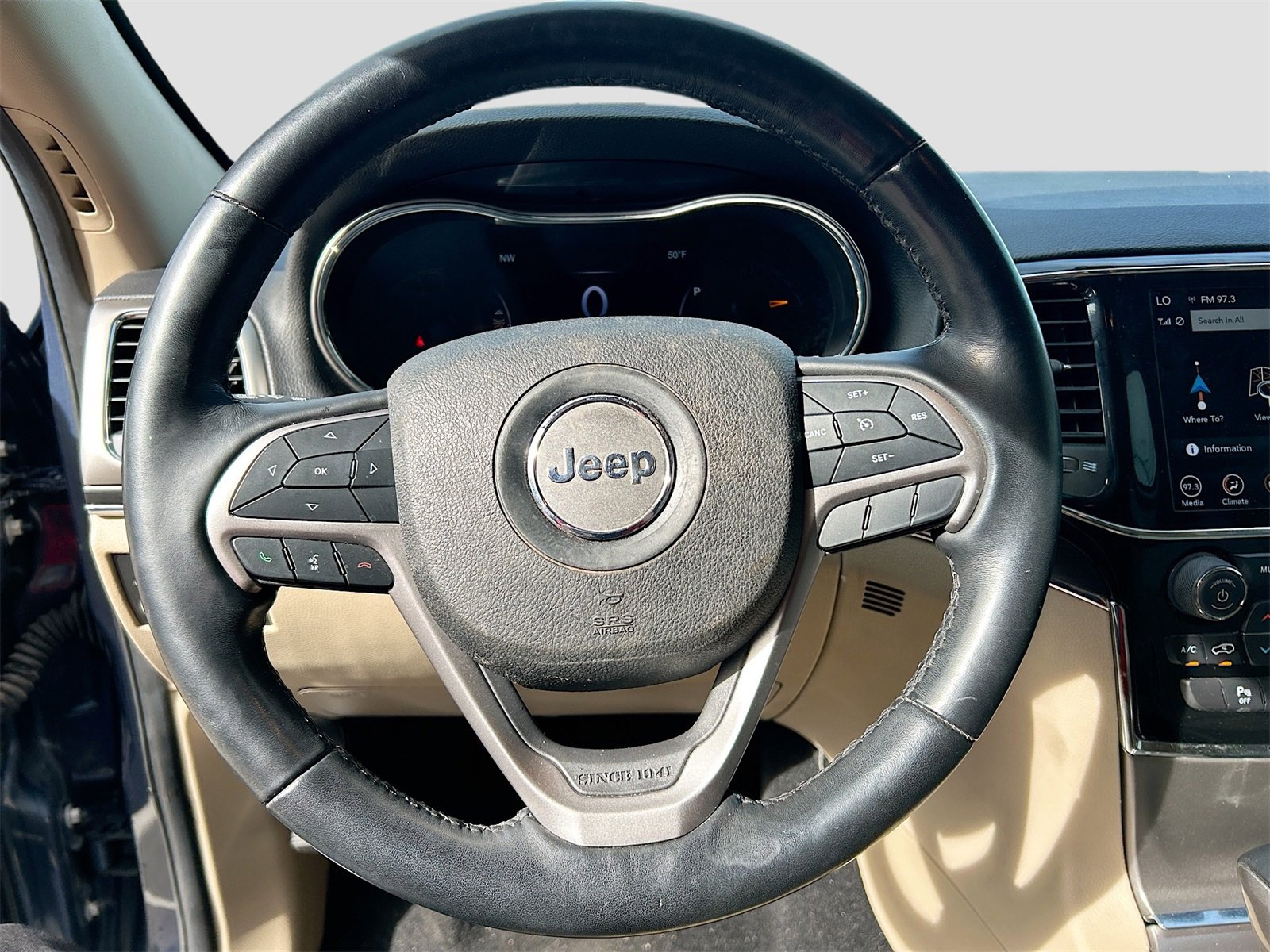 Used 2021 Jeep Grand Cherokee Limited image 11