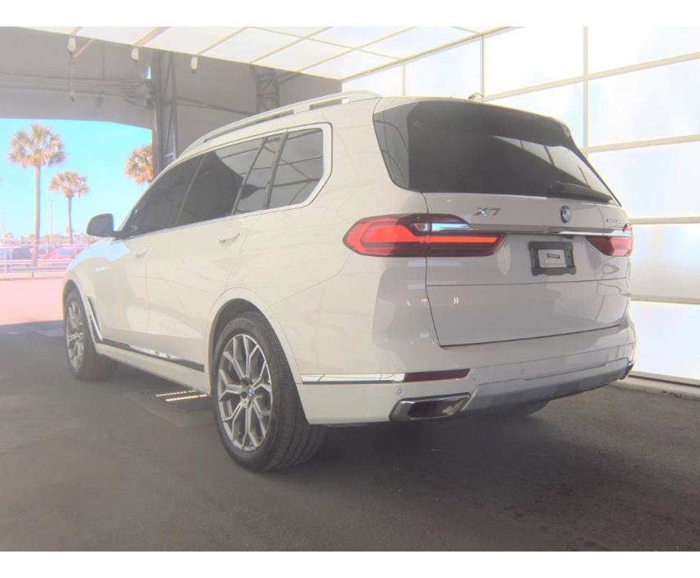Used 2021 BMW X7 xDrive40i AWD/4WD image 7