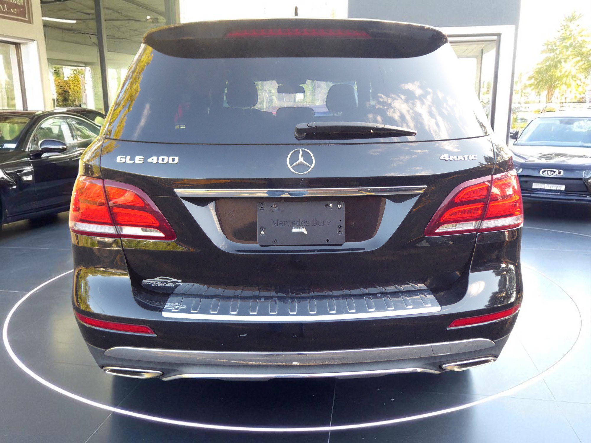 Used 2019 Mercedes-Benz GLE 400 4MATIC image 9