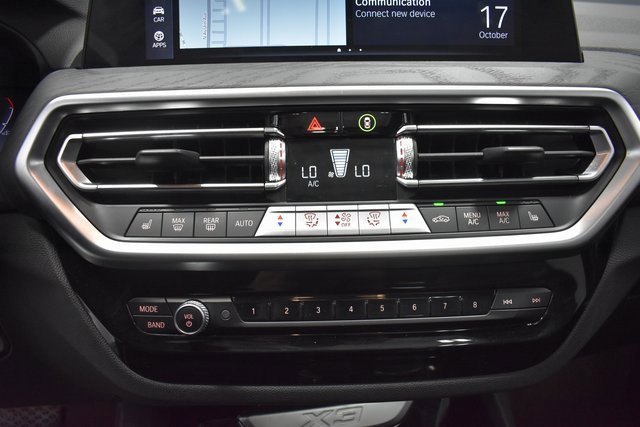 Used 2024 BMW X3 xDrive30i image 21