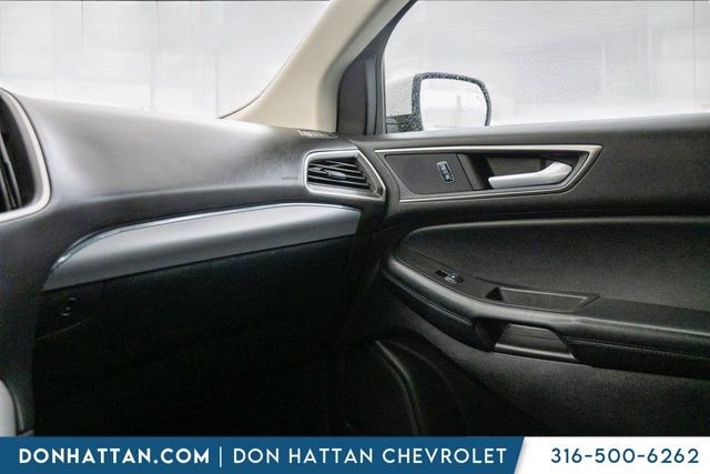 Used 2022 Ford Edge SEL image 15