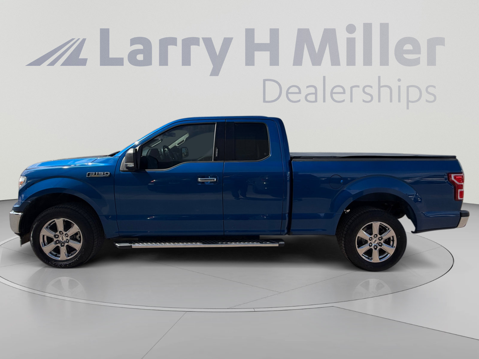 Used 2018 Ford F150 XLT w/ Equipment Group 301A Mid RWD image 2