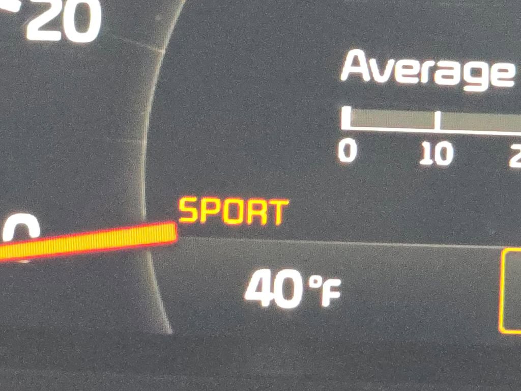 Used 2018 Kia Sorento SX image 31