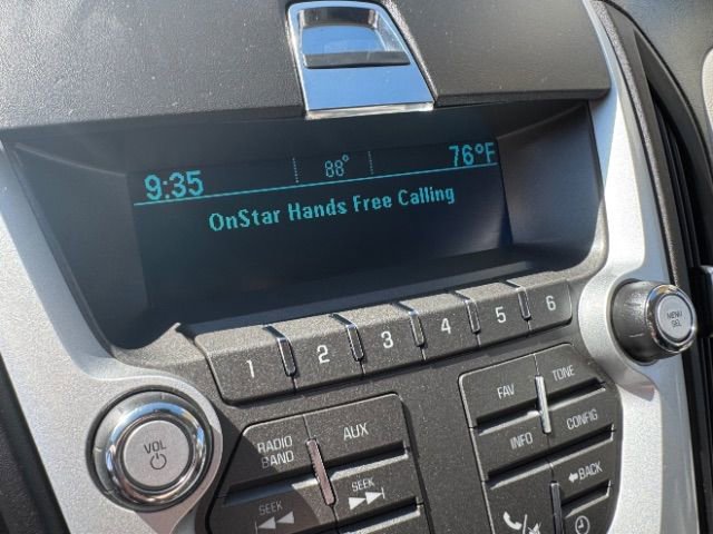 Used 2010 Chevrolet Equinox LT w/ Chrome Appearance Package image 29