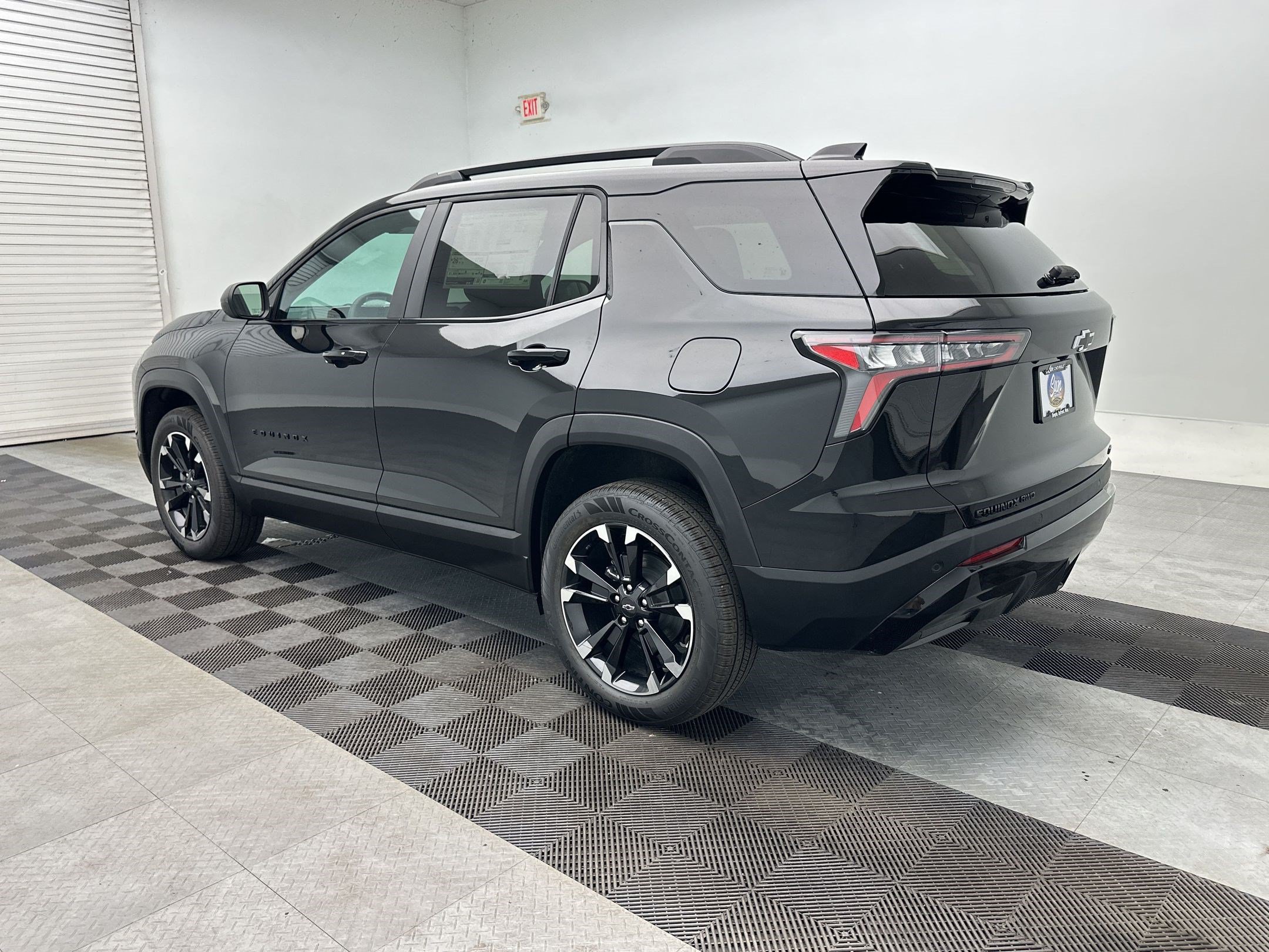New 2027 Chevrolet Equinox RS w/ LPO, Floor Liner Package AWD/4WD image 3