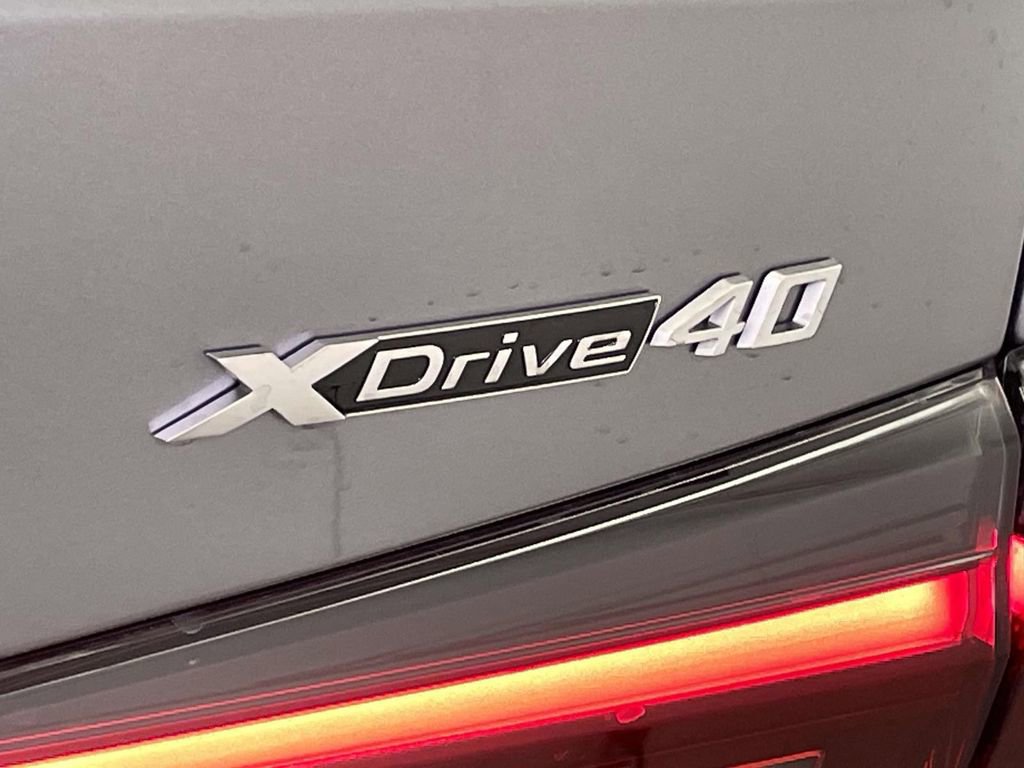 New 2026 BMW i4 xDrive40i AWD/4WD image 11