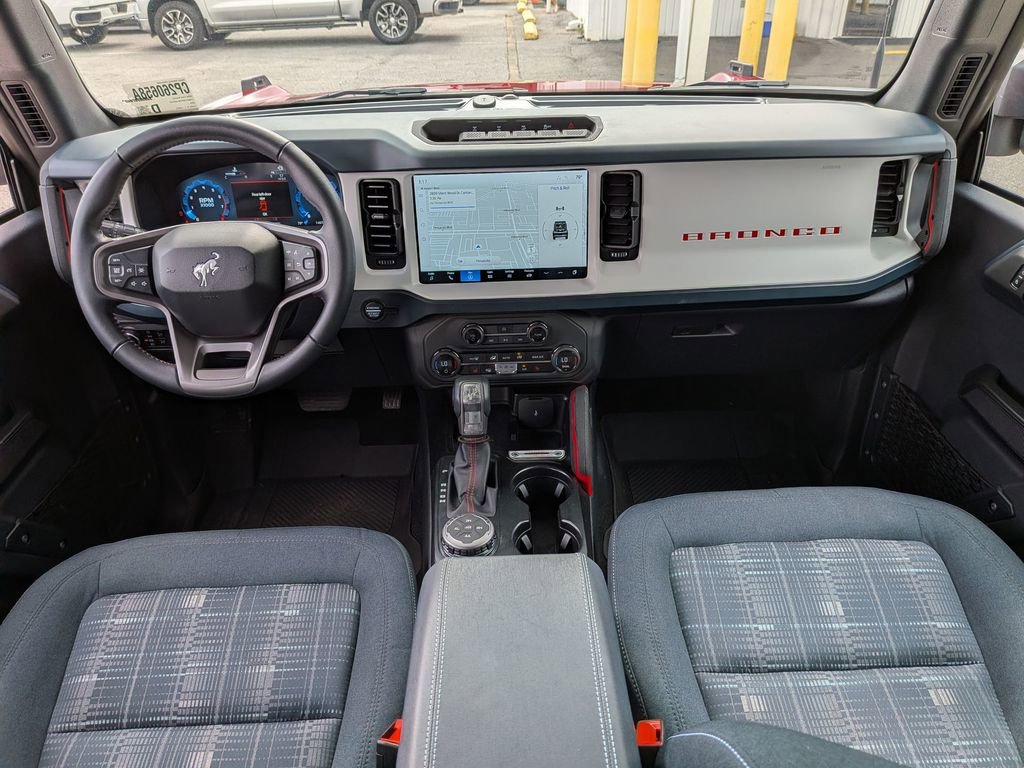 Used 2025 Ford Bronco Heritage Edition image 7