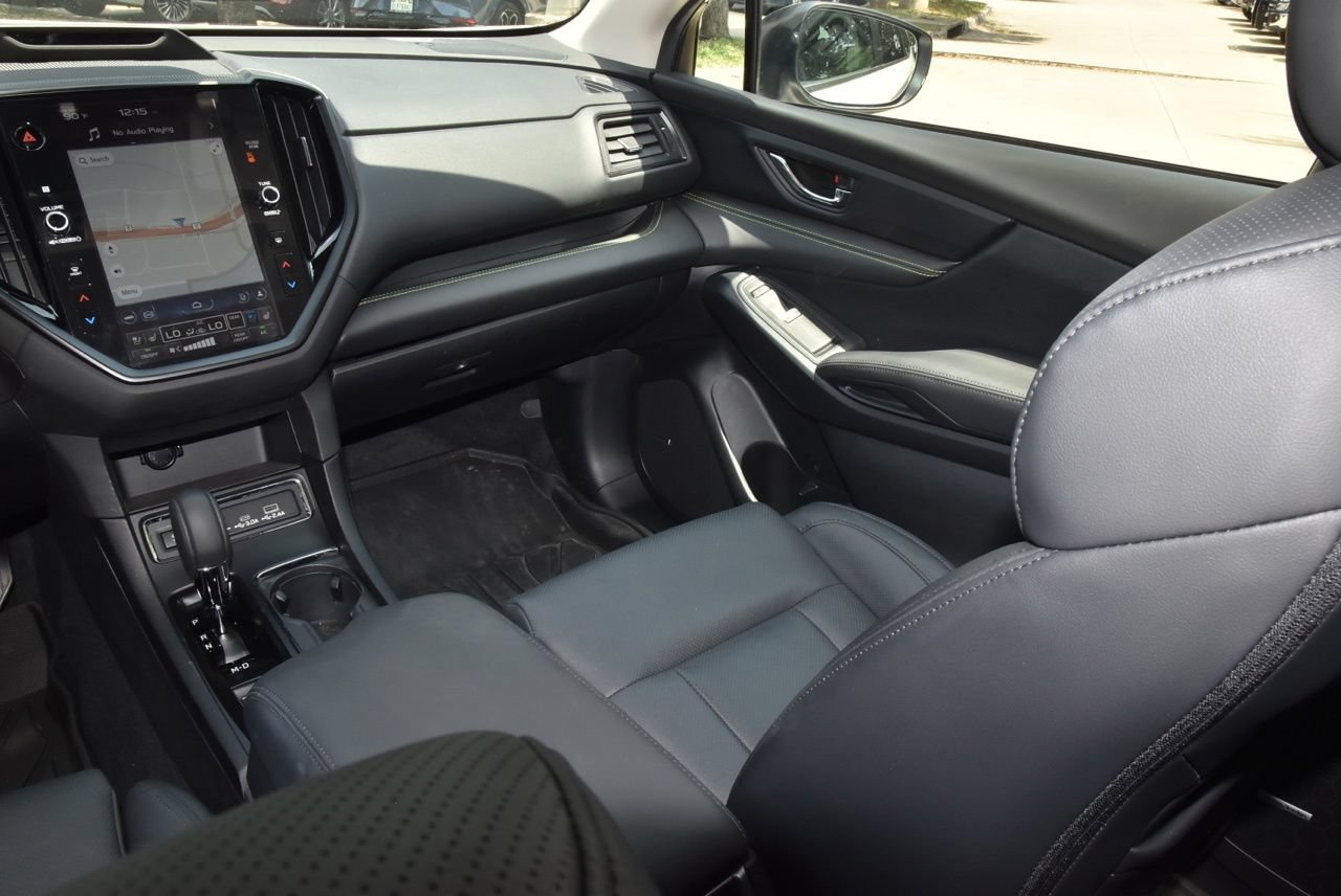 Used 2025 Subaru Ascent Bronze Edition AWD/4WD image 18