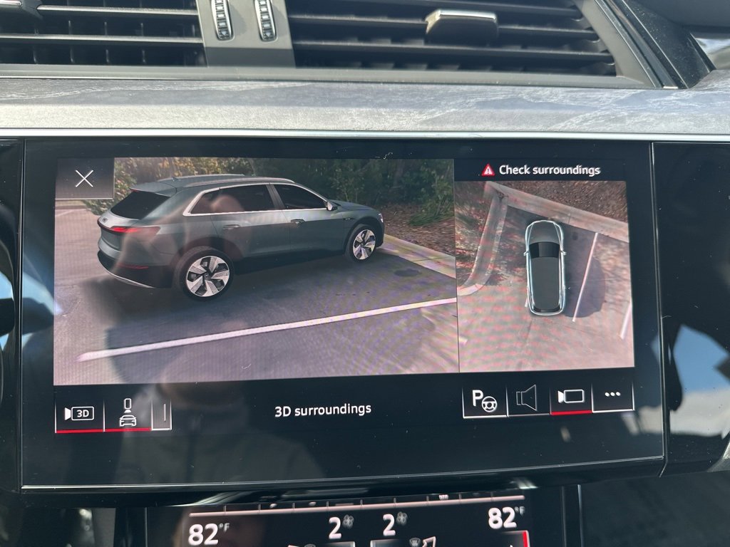 Used 2024 Audi Q8 e-tron Prestige image 44