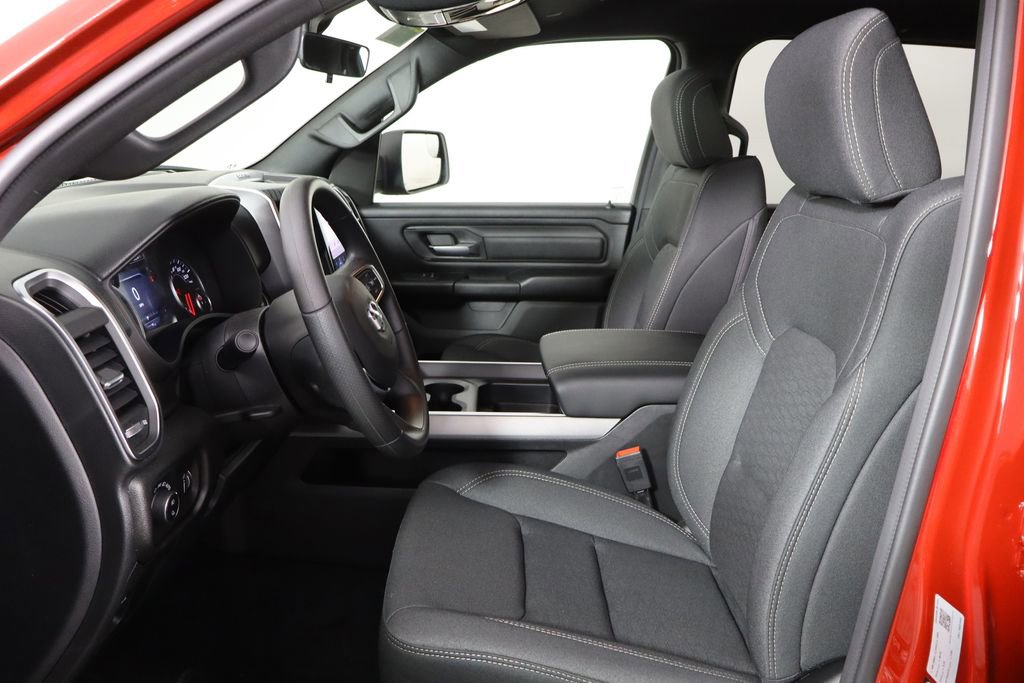New 2026 RAM 1500 Express AWD/4WD image 14
