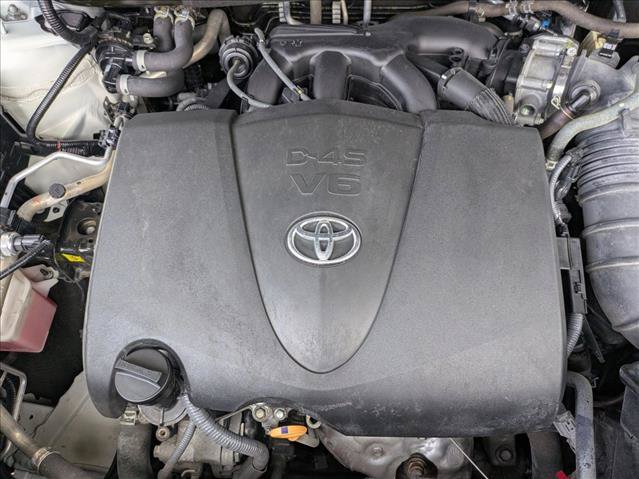 Used 2021 Toyota Highlander Limited FWD image 22