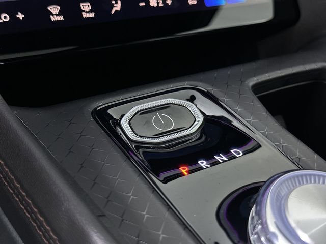 Used 2024 Jeep Wagoneer Launch Edition image 17