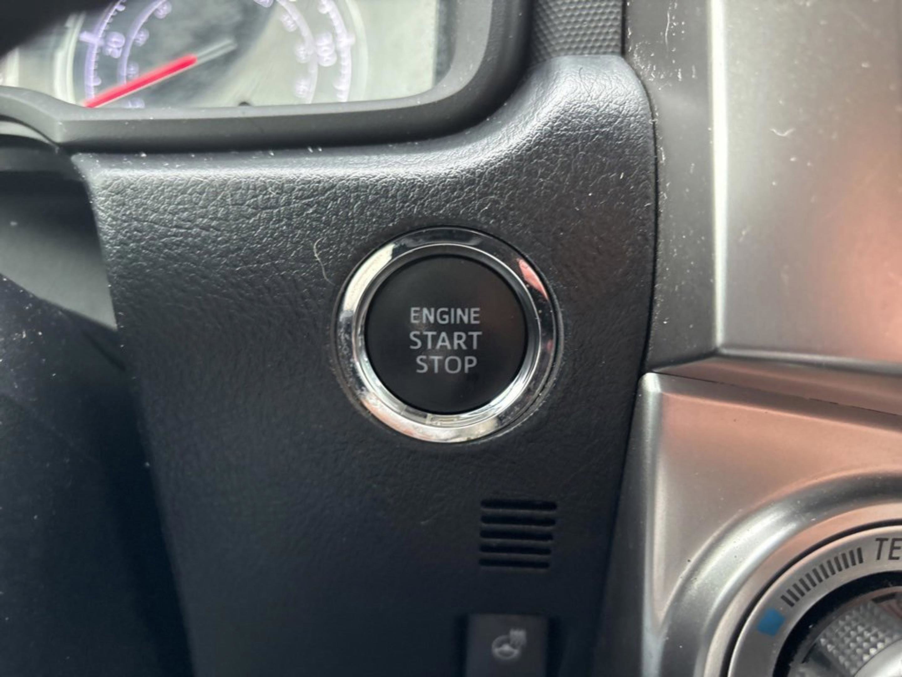 Used 2023 Toyota 4Runner Limited image 21