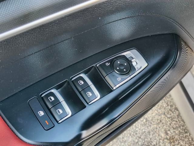 Used 2023 Kia K5 GT-Line image 11