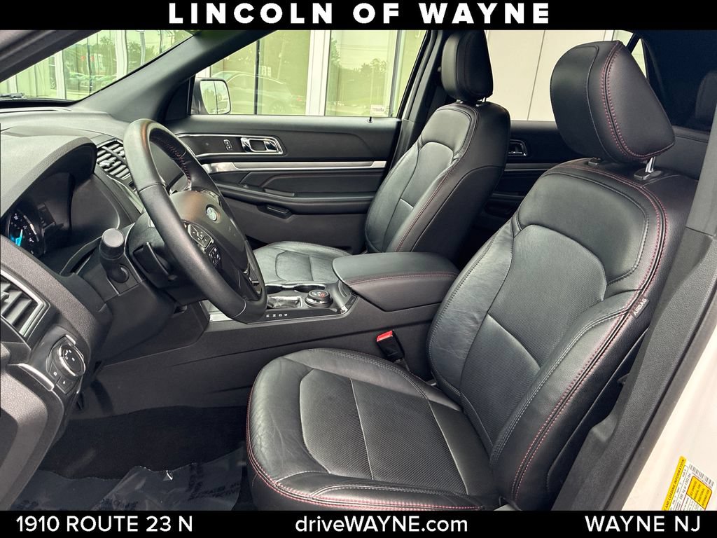 Used 2019 Ford Explorer Sport w/ Ford Safe & Smart Package AWD/4WD image 11