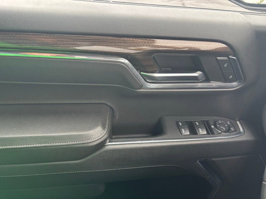 Used 2023 Chevrolet Silverado 1500 LT image 25