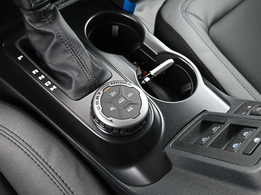 Used 2024 Ford Bronco Black Diamond image 24