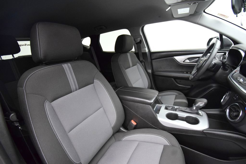 Used 2024 Chevrolet Blazer LT w/ Driver Confidence Package FWD image 17