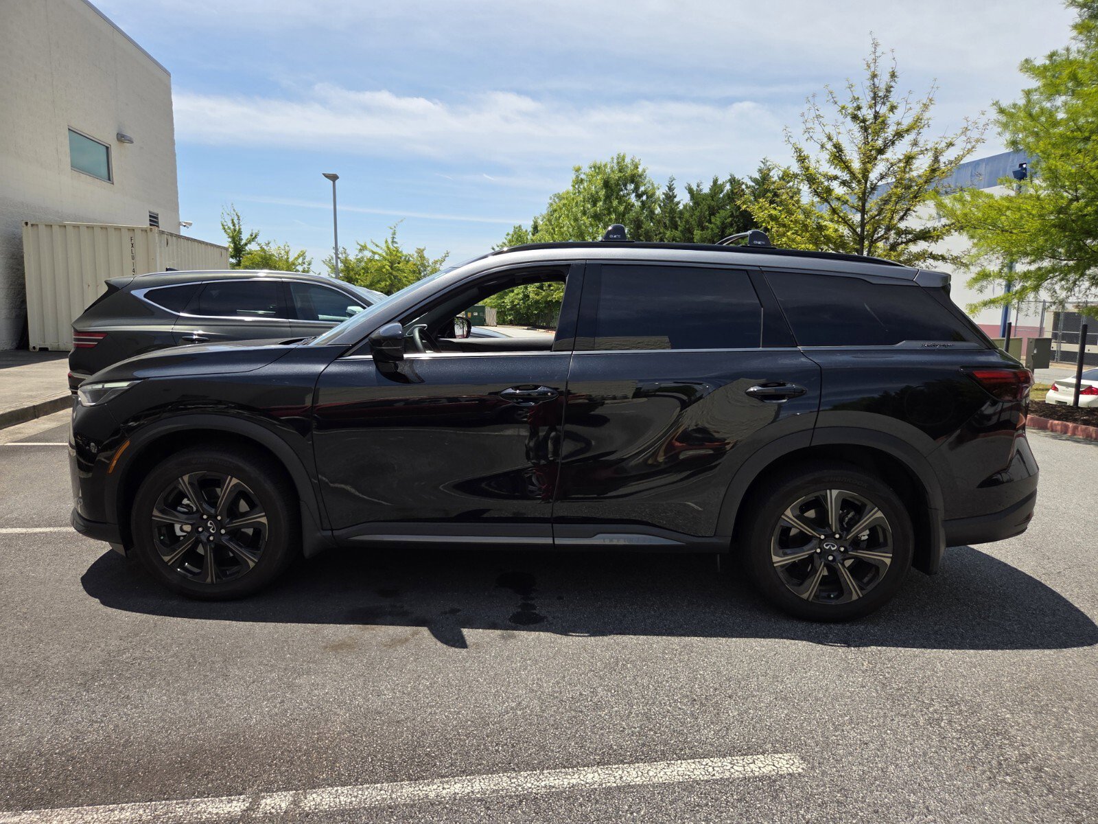 Certified 2026 INFINITI QX60 Autograph w/ Dark Cargo Package AWD/4WD image 9