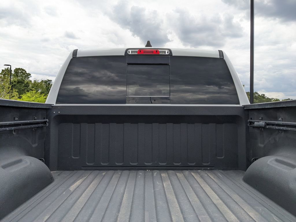 Used 2022 RAM 1500 Laramie AWD/4WD image 15