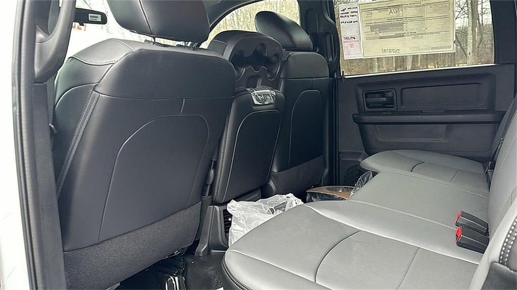 New 2023 RAM 3500 Tradesman w/ Chrome Appearance Group image 16