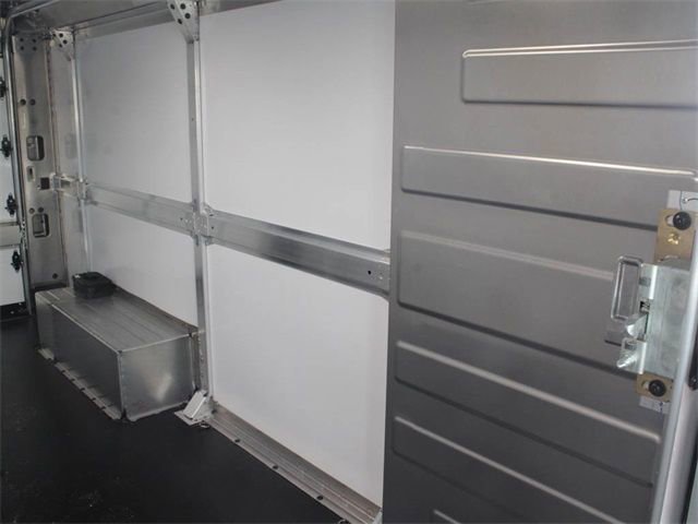 New 2025 Chevrolet Brightdrop 600 image 25