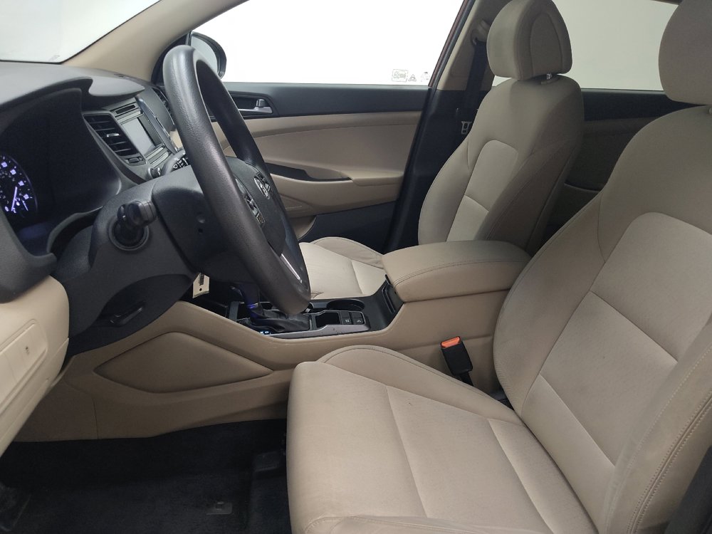 Used 2017 Hyundai Tucson SE w/ SE Popular Package 02 FWD image 17