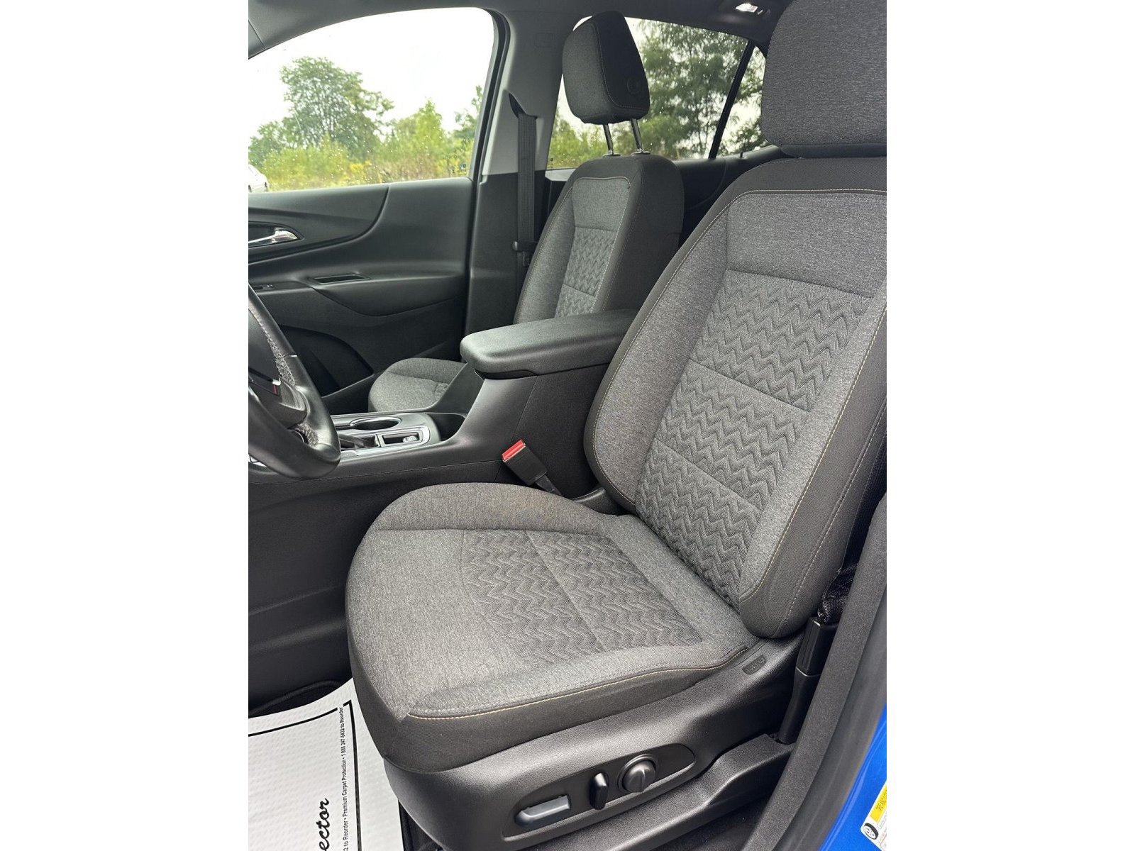 Certified 2024 Chevrolet Equinox LT AWD/4WD image 27