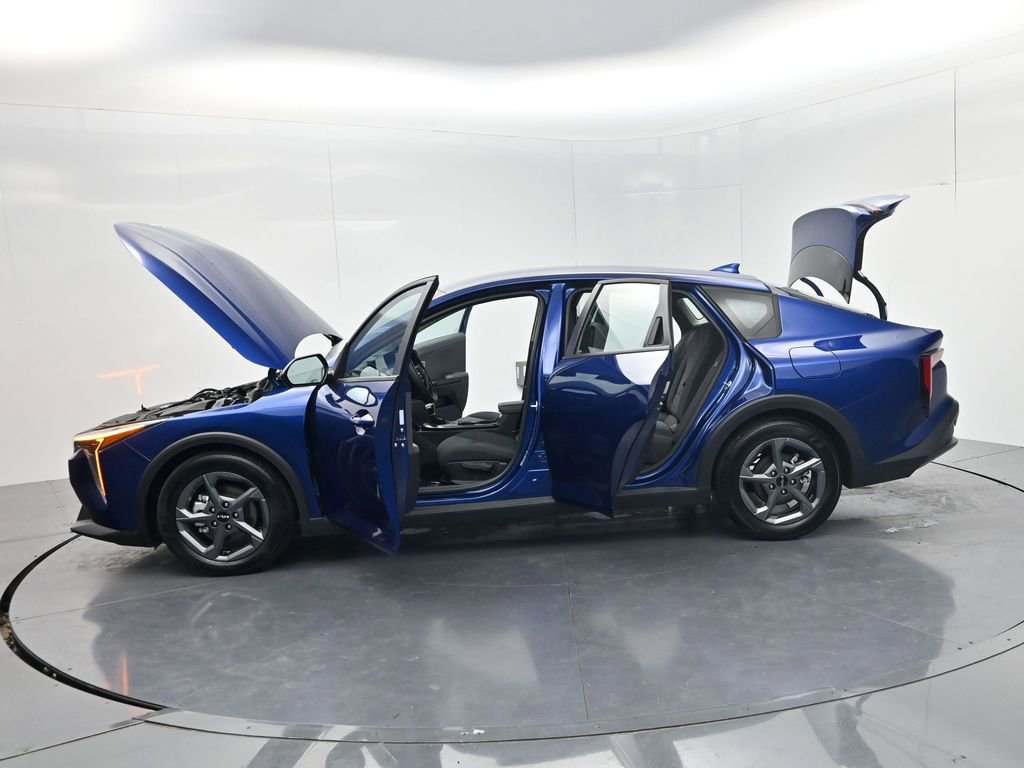 Certified 2025 Kia K4 FWD image 58