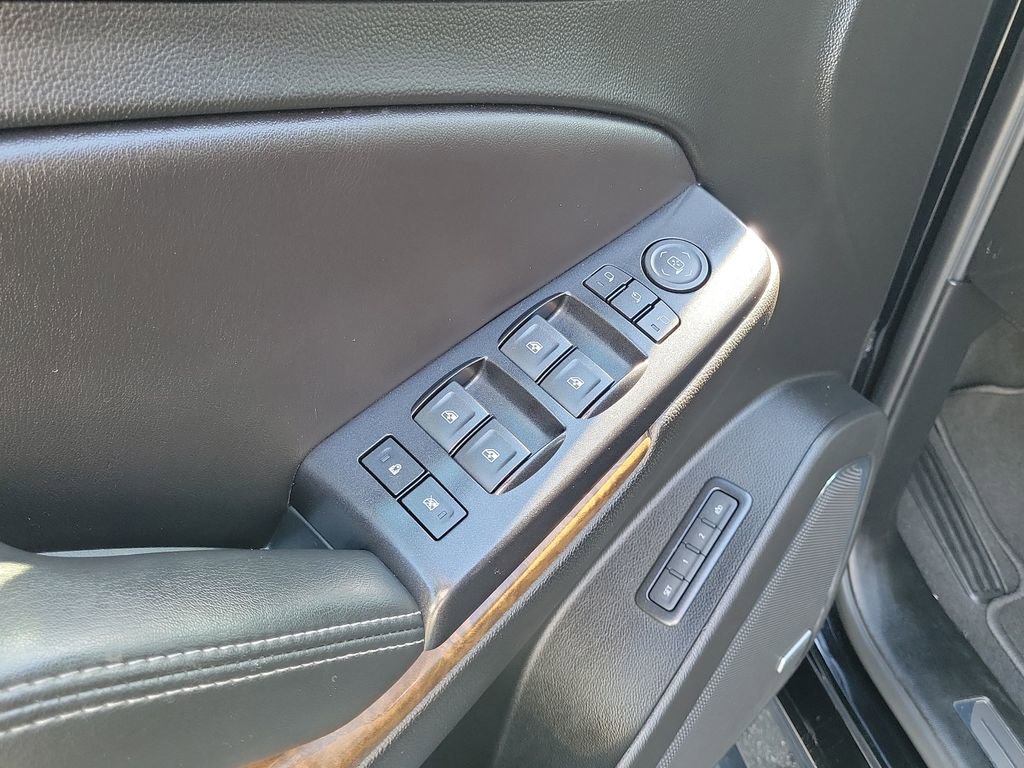 Used 2019 GMC Yukon XL Denali w/ Denali Ultimate Package image 24