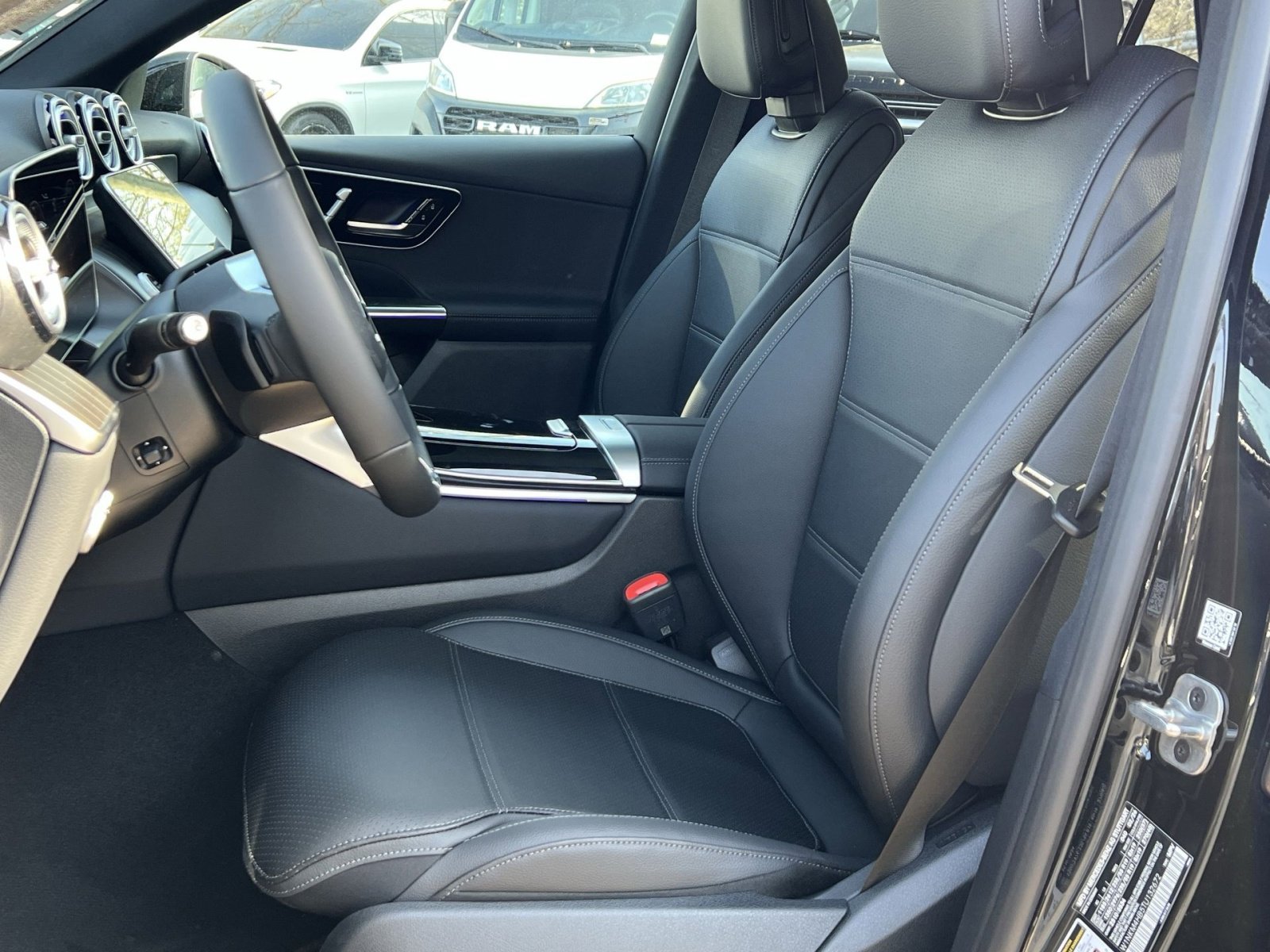 New 2026 Mercedes-Benz GLC 300 4MATIC image 11