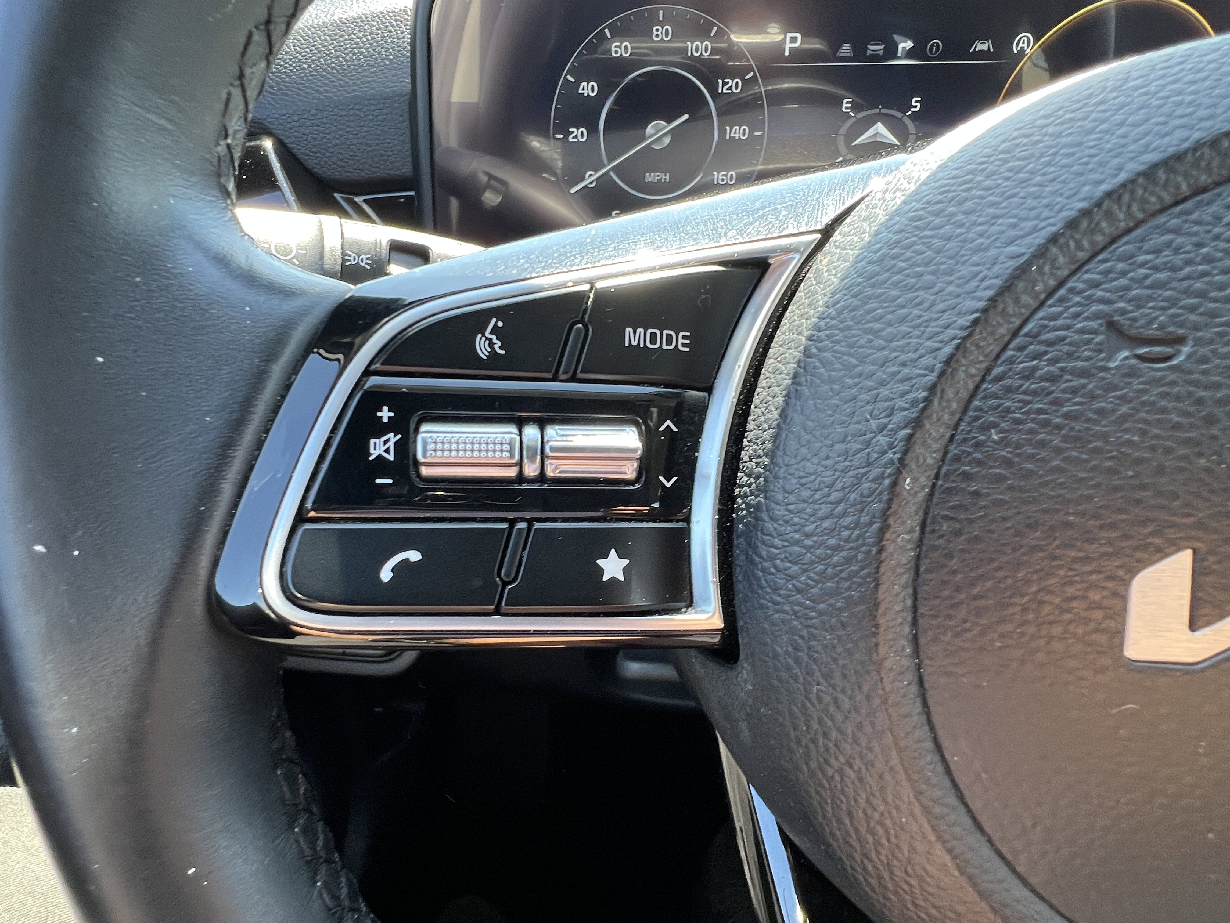 Certified 2024 Kia Seltos S image 24