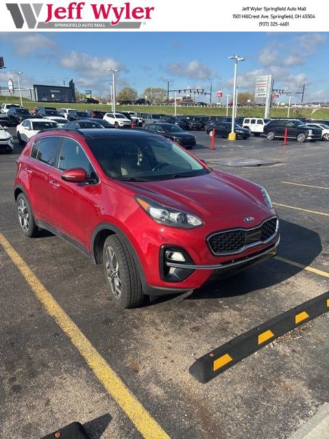 Used 2022 Kia Sportage EX w/ EX Technology Package image 1