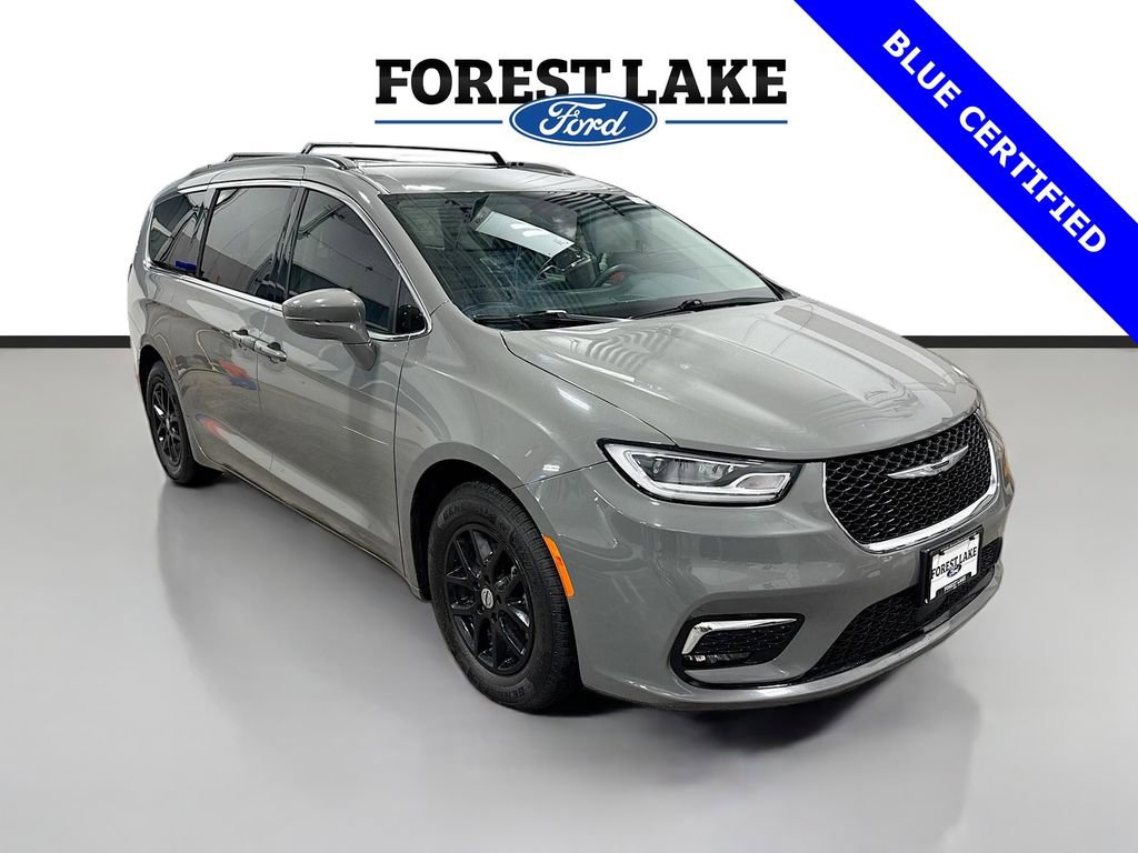 Used 2022 Chrysler Pacifica Touring-L image 1