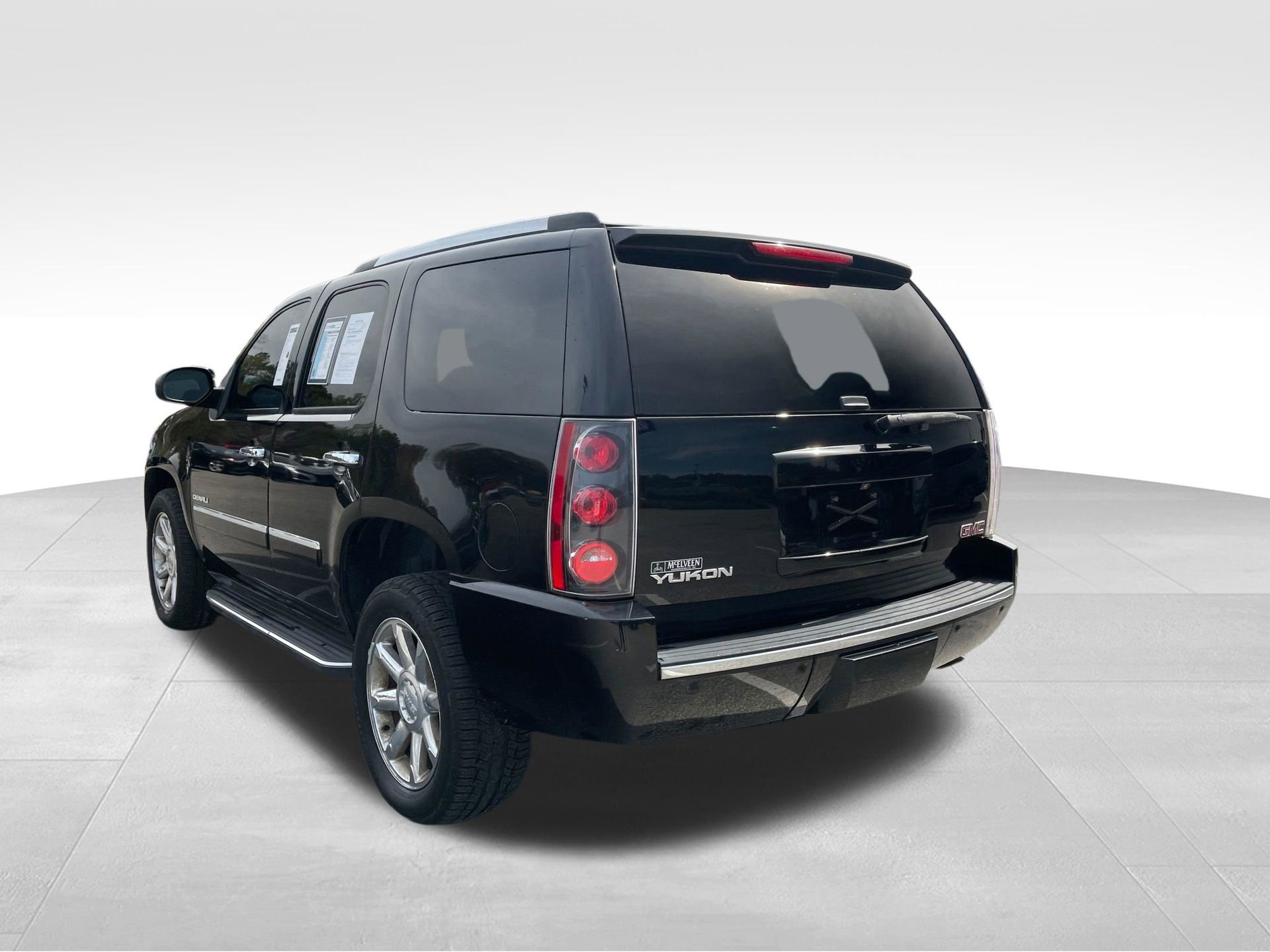 Used 2013 GMC Yukon Denali image 11